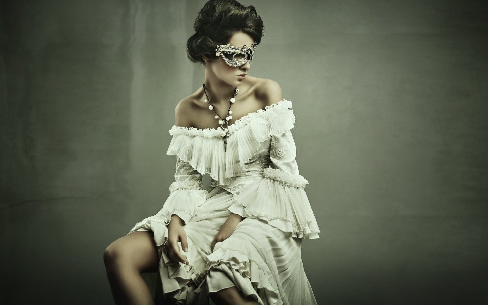 Elegant Vintage Woman With Masquerade Mask White Dress Portrait