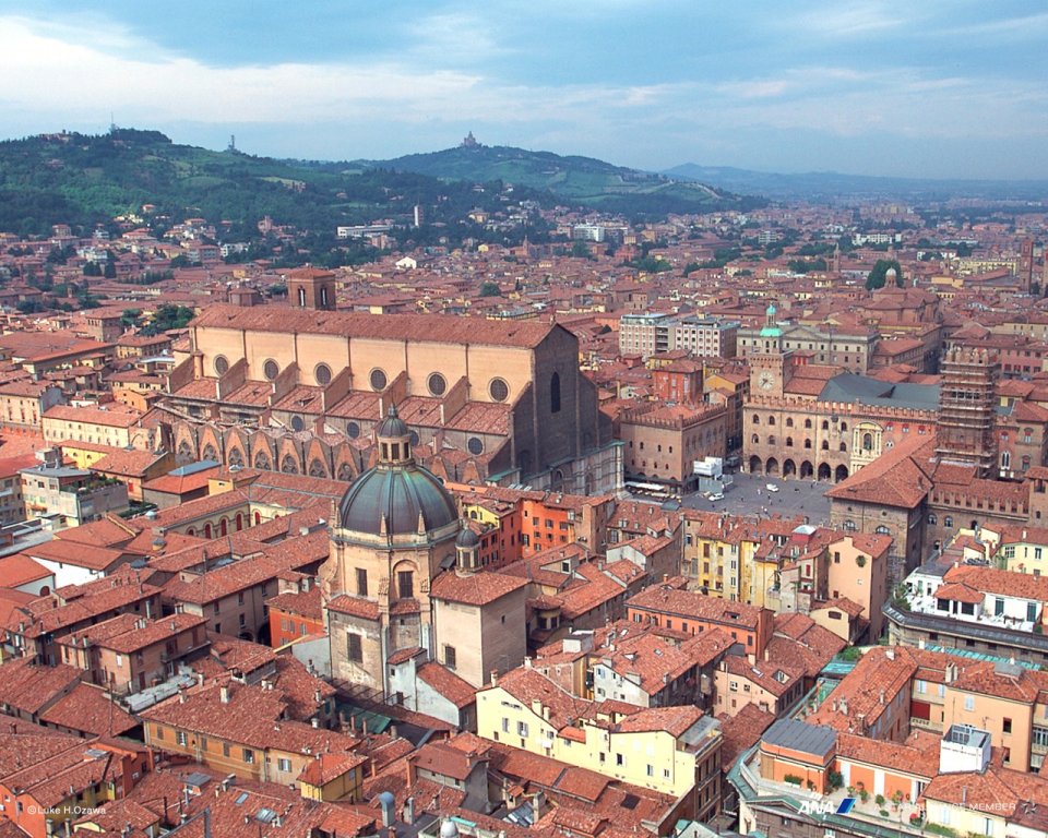 Bologna Italy Cityscape Red Roofs