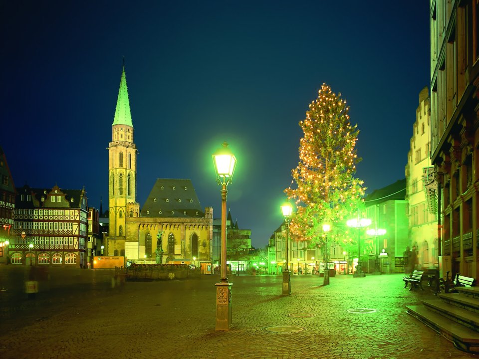 Frankfurt Romerberg Christmas Night Scene