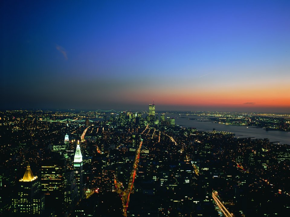 纽约曼哈顿世界贸易中心双子塔夜景