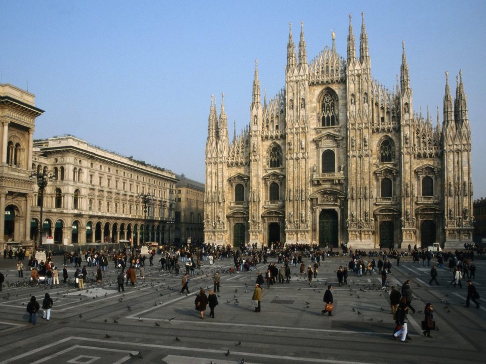 Italy Milan Duomo Cathedral Square Daytime Scenery