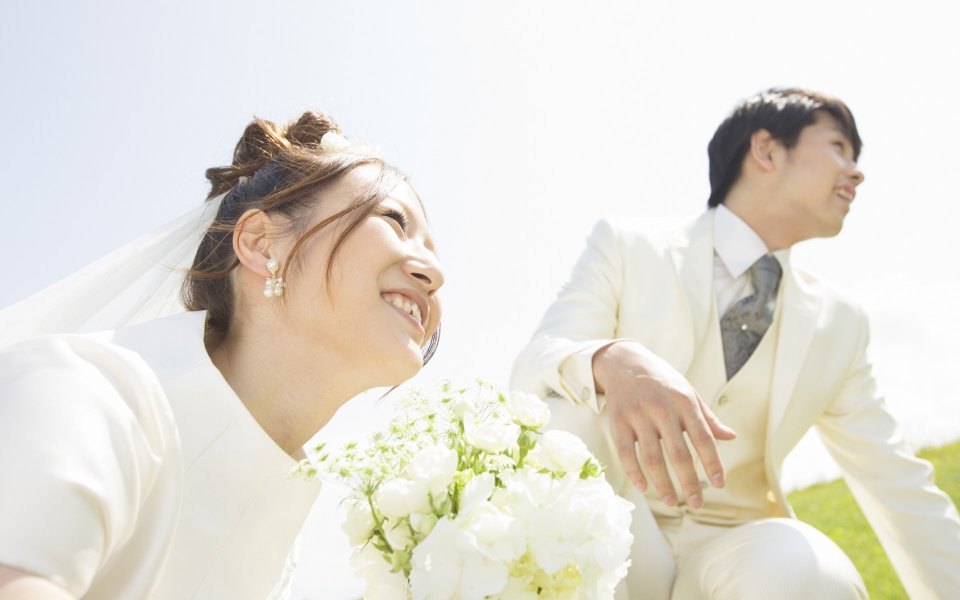 Sunny Garden Bridal Couple Wedding Photography