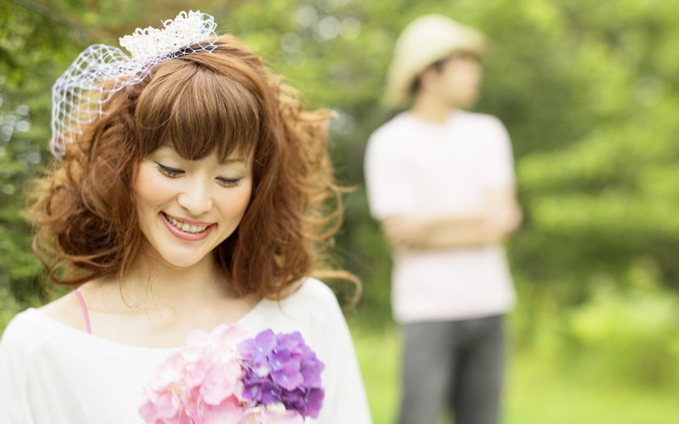 Outdoor Garden Japanese Style Sweet Bride Wedding Photo
