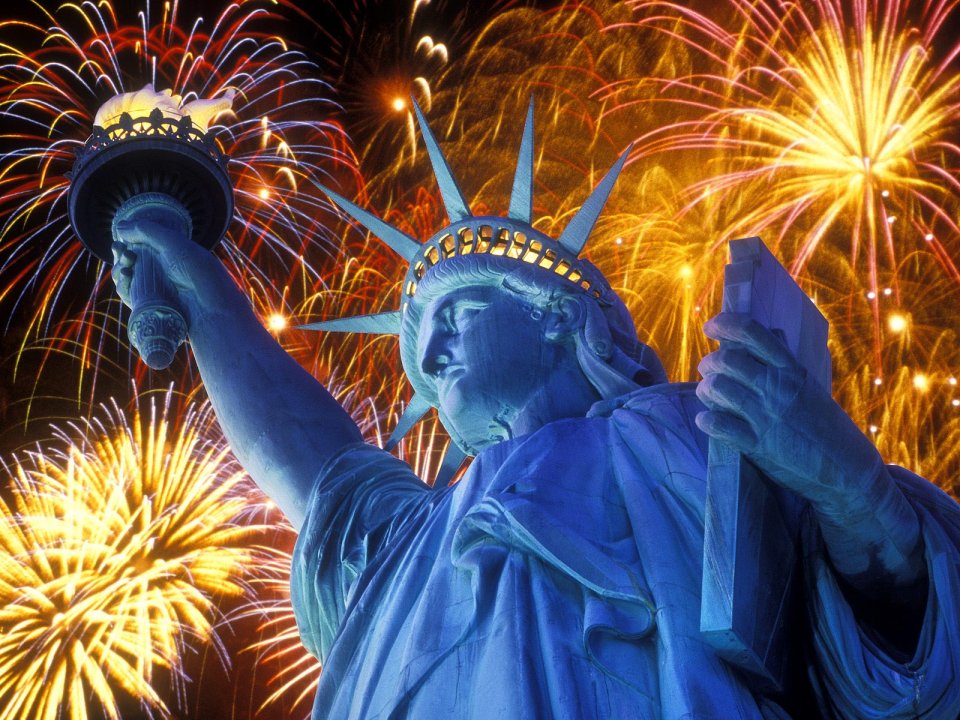 God Bless The Usa Statue Of Liberty Independence Day Fireworks