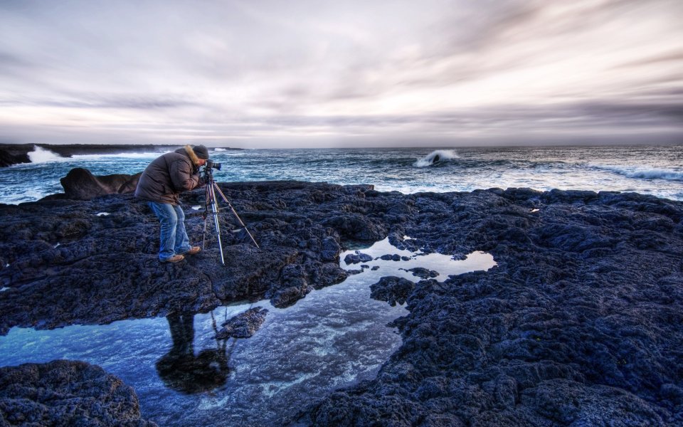 Hdr Iceland Landscape Photographer Shooting Sunset Coast Scenery