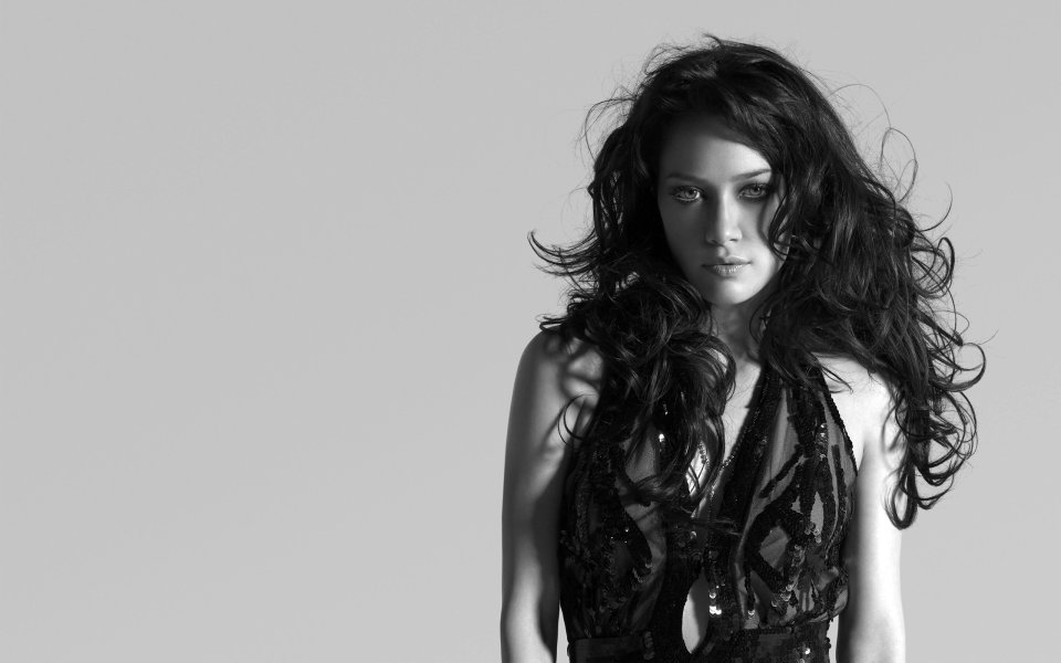 Hilary Duff Black And White Fashion Portrait HD Photo
