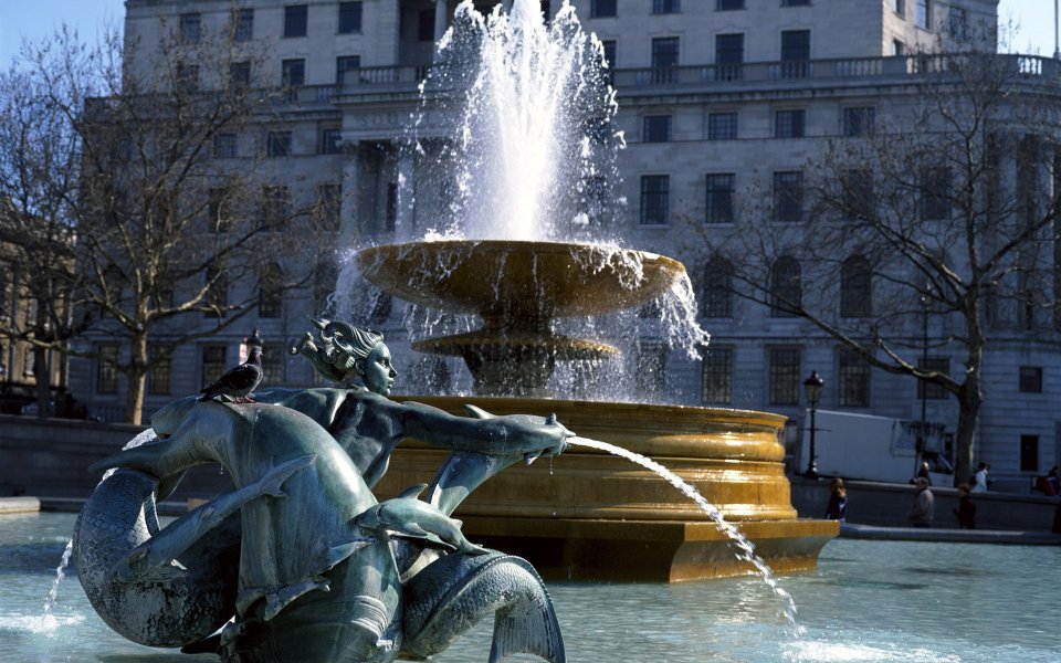 Trafalgar Square Fountain London