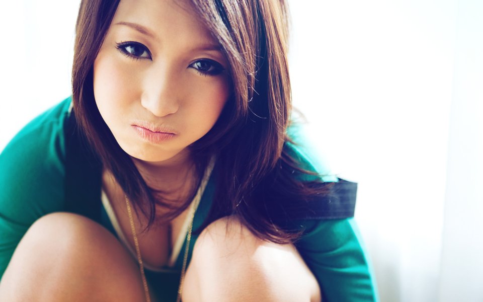 Japanese Cute Idol Girl Indoor Portrait Photo