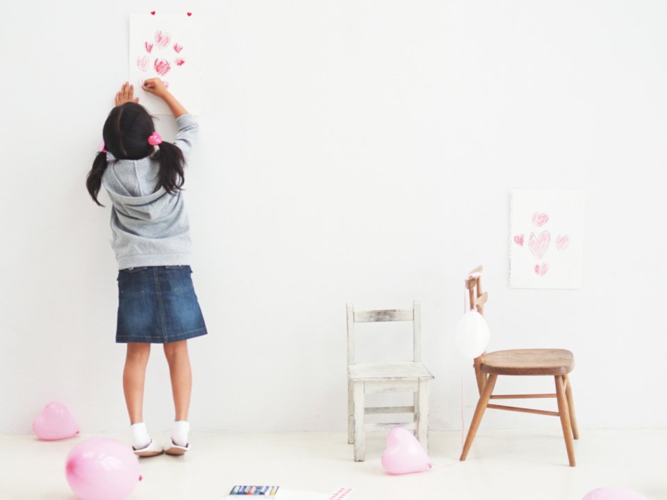 Little Girl Drawing Pink Hearts Cute Kids Wallpaper
