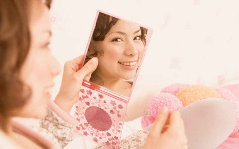 Japanese Home Young Girl Holding Pink Mirror Sweet Portrait