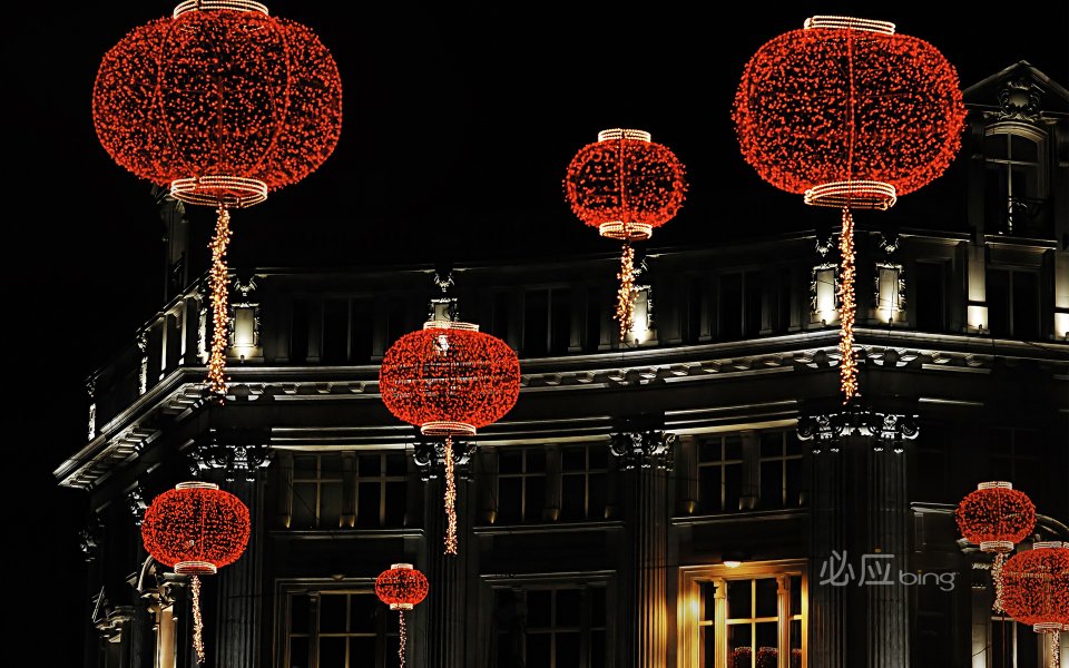 London Spring Festival Red Lantern Night Scene
