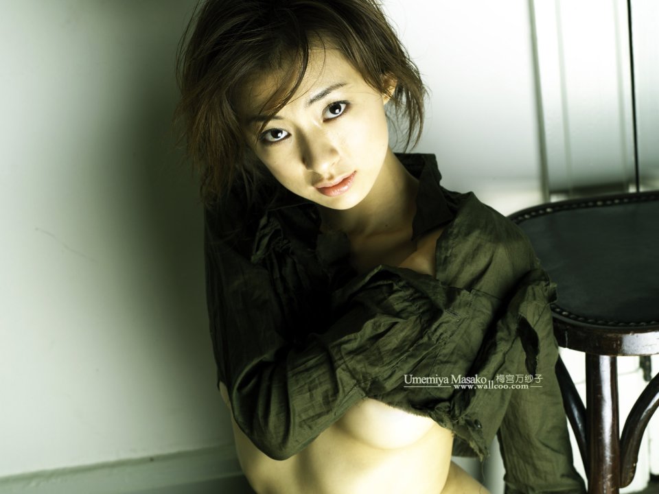梅宫万纱子 室内人像写真