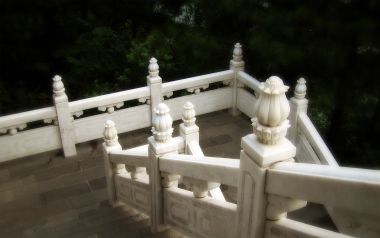 中国古典园林汉白玉石栏杆