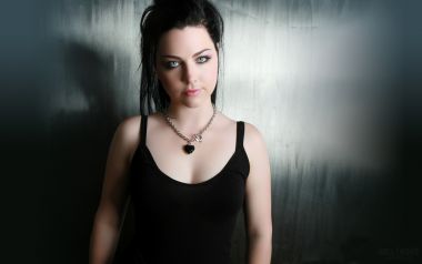 Amy Lee Evanescence Lead Singer Portrait Wallpaper