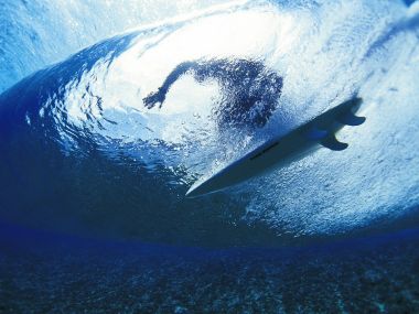 浪卷之下 水下视角冲浪海洋摄影