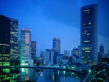 新加坡新加坡河畔城市夜景