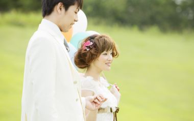 Fresh Japanese Style Outdoor Lawn Newlywed Wedding Photo