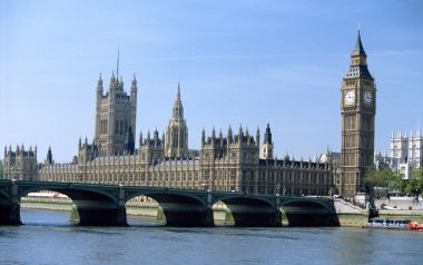 英国伦敦威斯敏斯特宫与大本钟