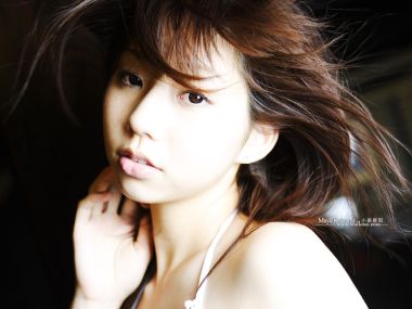 Maya Koizumi Japanese Portrait Closeup Photo