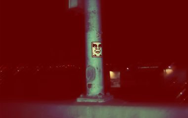 Obey Giant 街头艺术贴纸