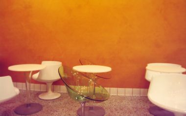 Warm Orange Wall Modern Minimalist Indoor Leisure Furniture
