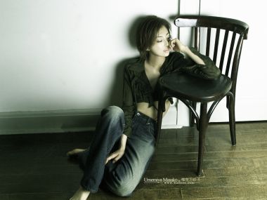 Umemiya Masako Indoor Retro Portrait Photography