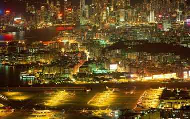 中国香港维多利亚港旧启德机场全景夜景