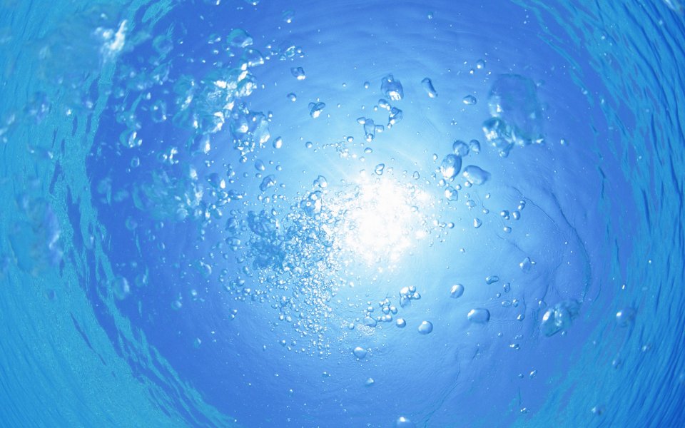 Maldives Underwater Sunlight Bubble Scene