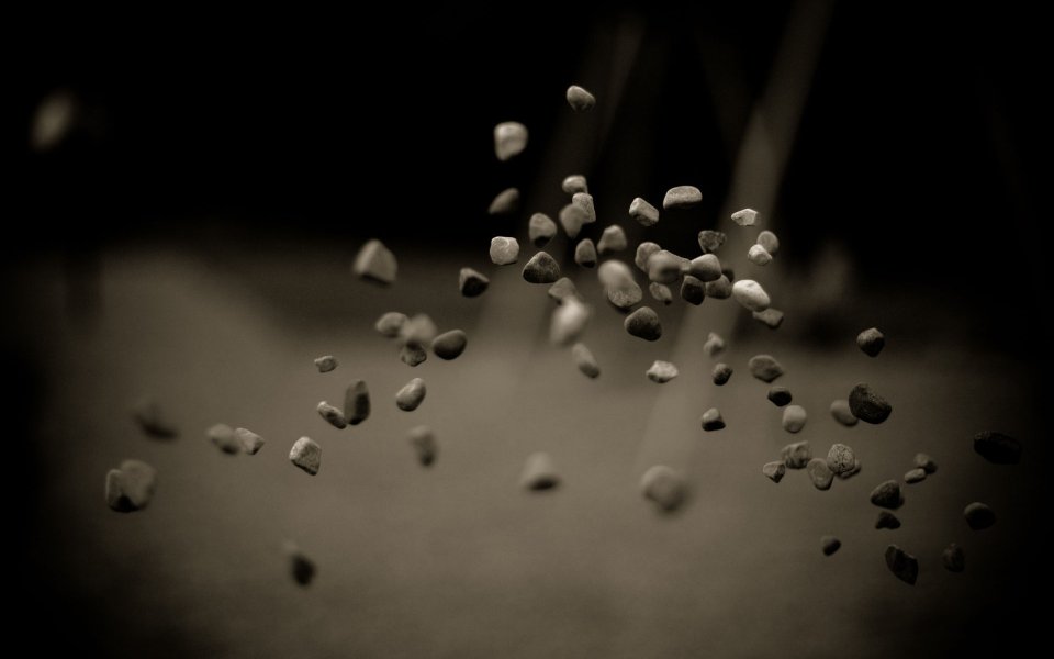 Flying Stones Dynamic Photography