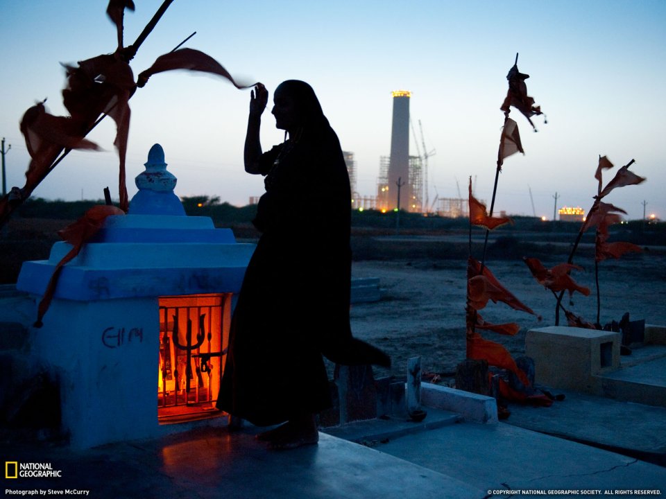 India Twilight Prayer Scene