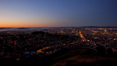 美国旧金山双峰夜景