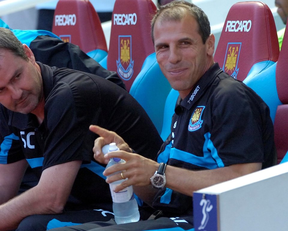 Gianfranco Zola West Ham United Bench Photograph