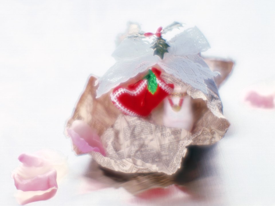 Dreamy Soft Light Christmas Red Heart Decor Lace Bow