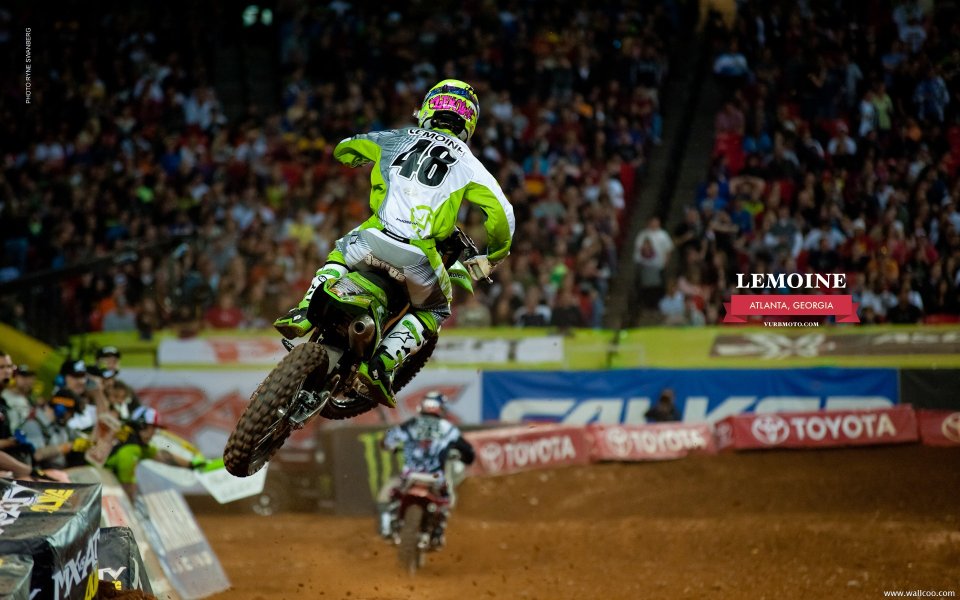 2011 Atlanta Motocross Race Scene