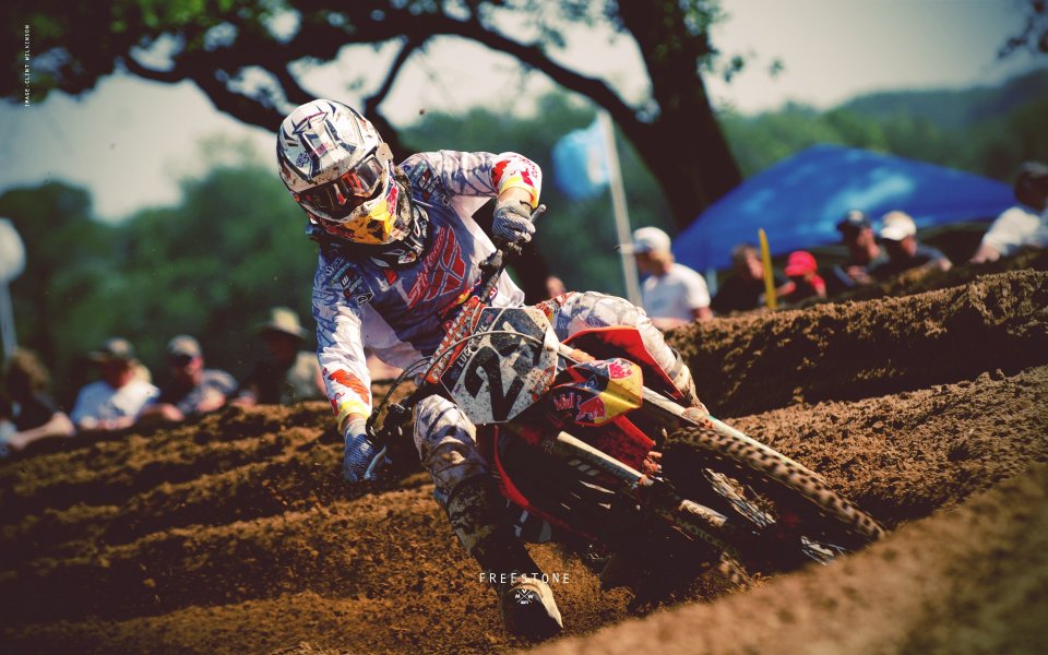 2011 Freestone Motocross Race Scene