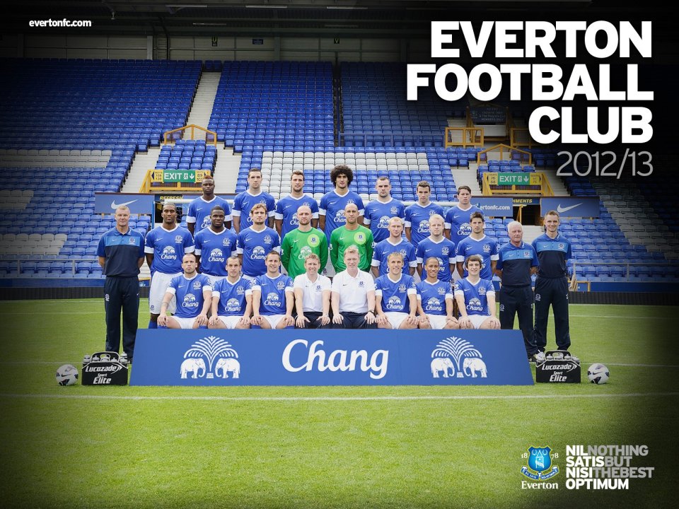埃弗顿足球俱乐部2012/13赛季团队合影
