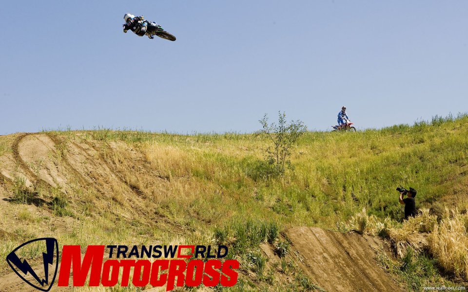 Transworld Motocross Motorcycle Offroad Air Jump Scene