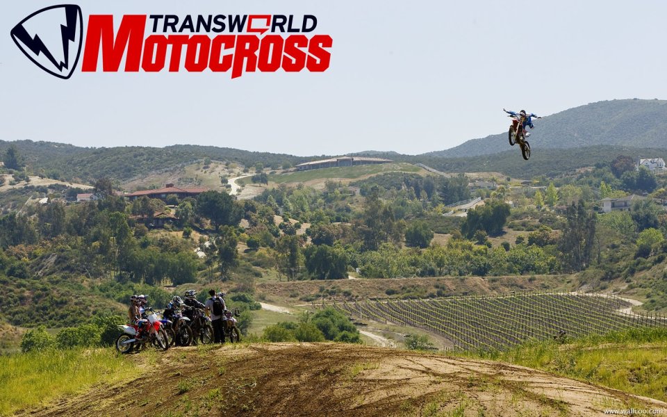 Transworld Motocross Motocross Jump Scene