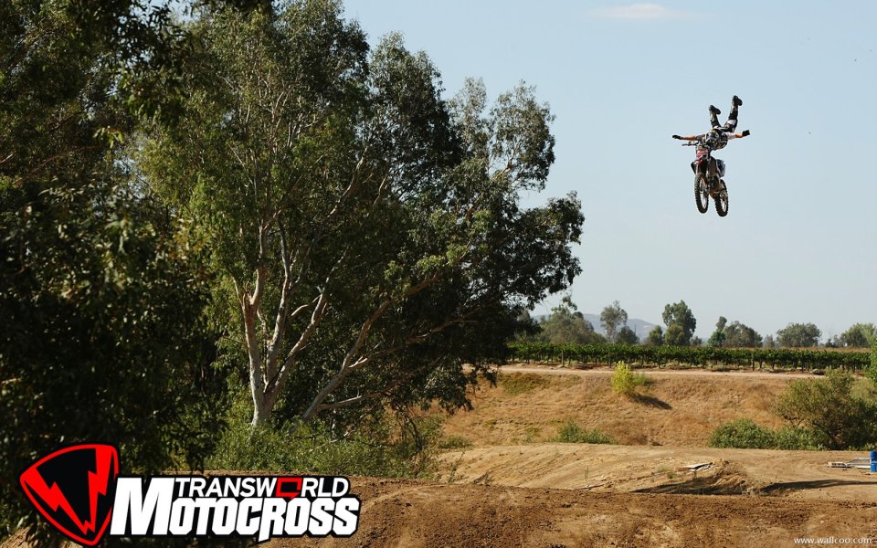 Transworld Motocross Motocross Rider Aerial Trick Scene