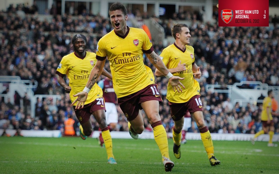 Arsenal Players Celebrating Against West Ham United October 6 2012