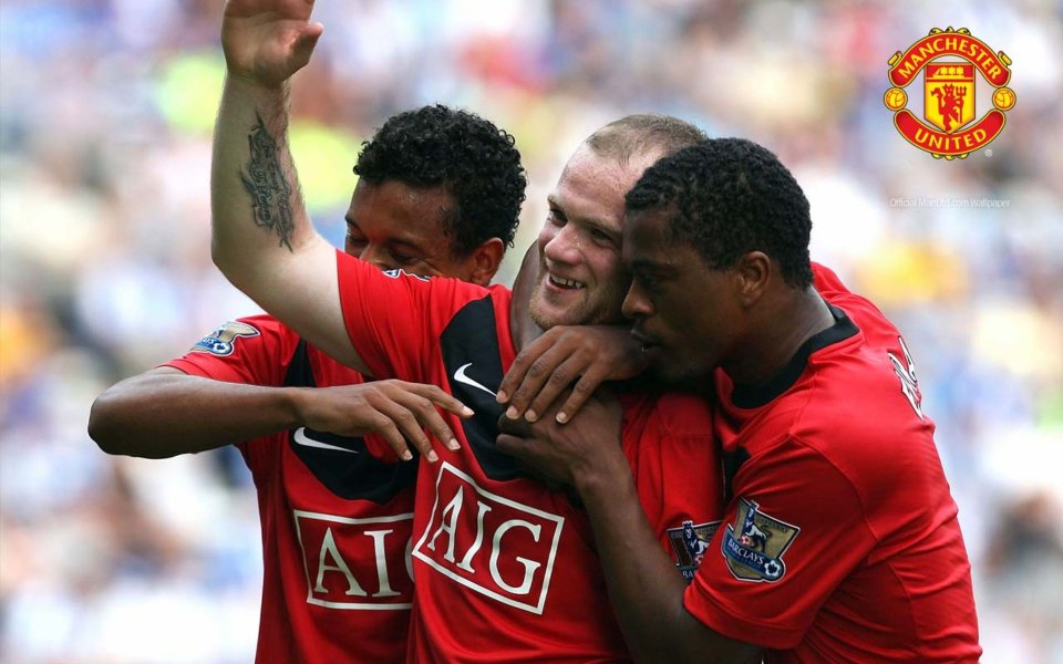 Wayne Rooney Manchester United Teammates Celebrate Match Moment