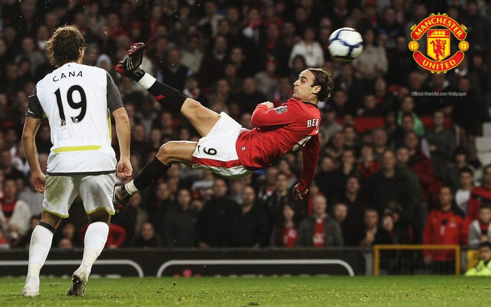 Dimitar Berbatov Bicycle Kick Manchester United Football Match