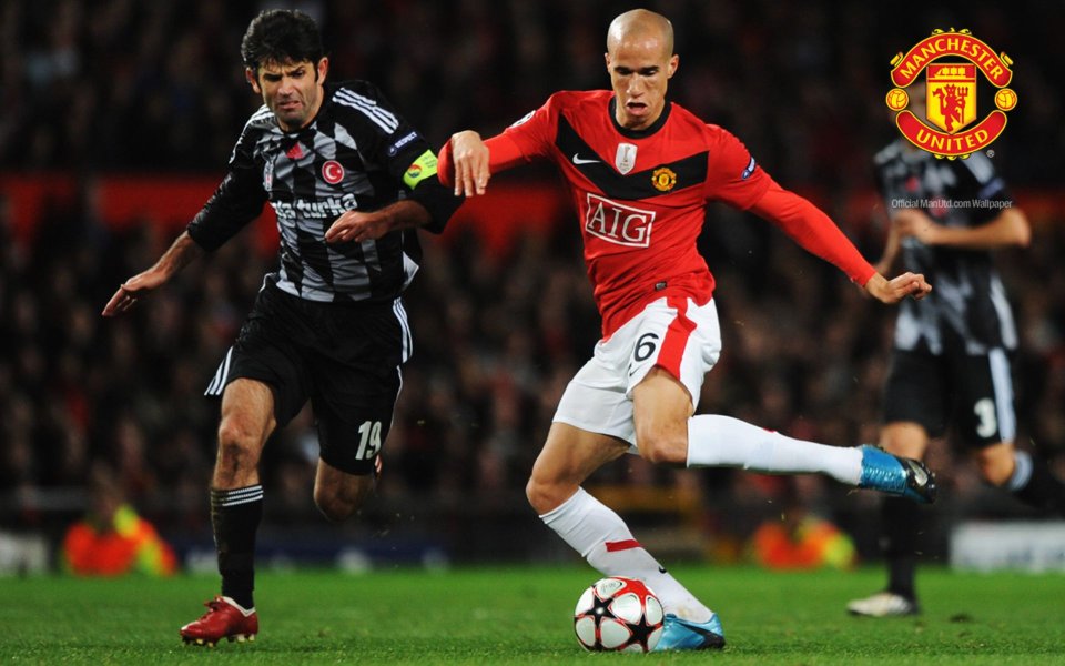 Manchester United Football Match Player Dribble Moment