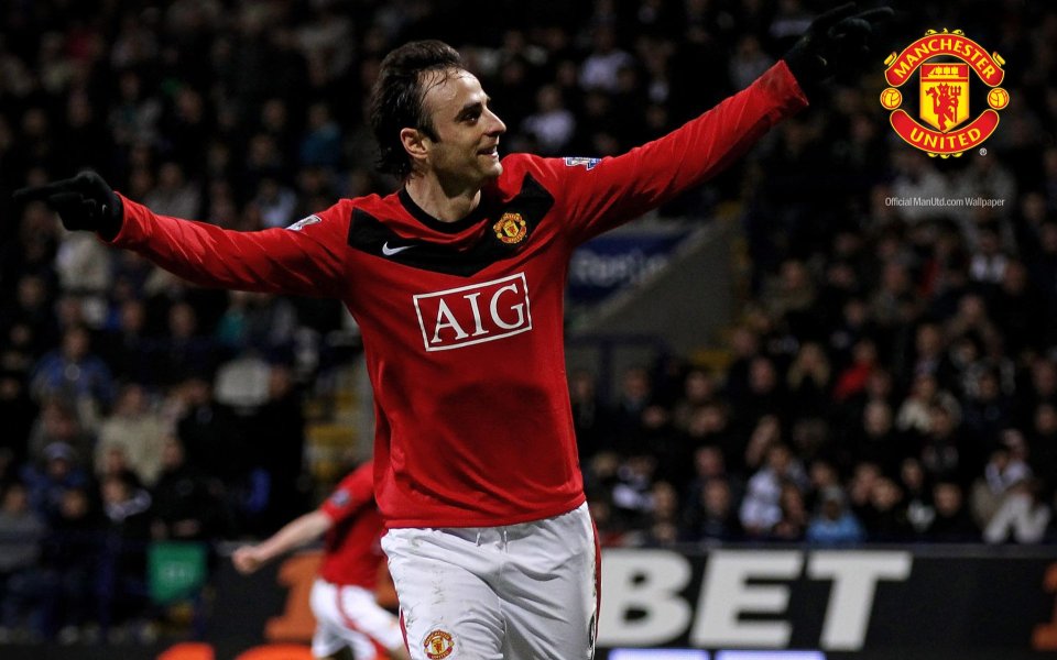 Dimitar Berbatov Manchester United Goal Celebration Wallpaper