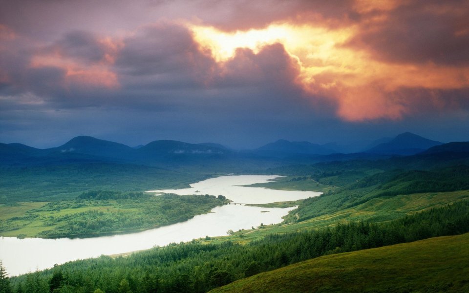 Treasures of the Earth: Natural Landscapes Vol. 9