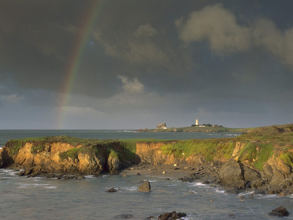 Piedras Blancas Lighthouse California Coast Rainbow Scenery