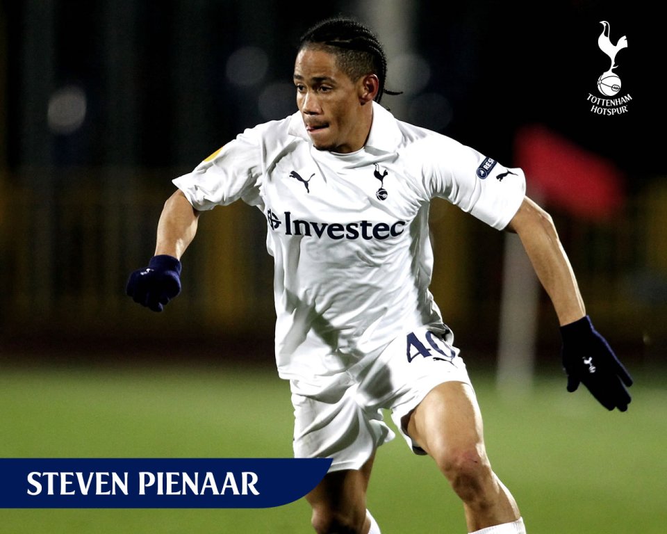 Steven Pienaar Tottenham Hotspur Football Match Moment