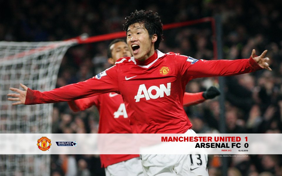 2010年英超曼联1-0阿森纳 朴智星进球庆祝官方壁纸