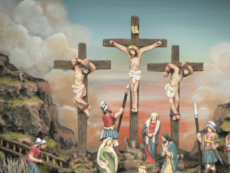 Jesus Crucifixion Miniature Sculpture Scene
