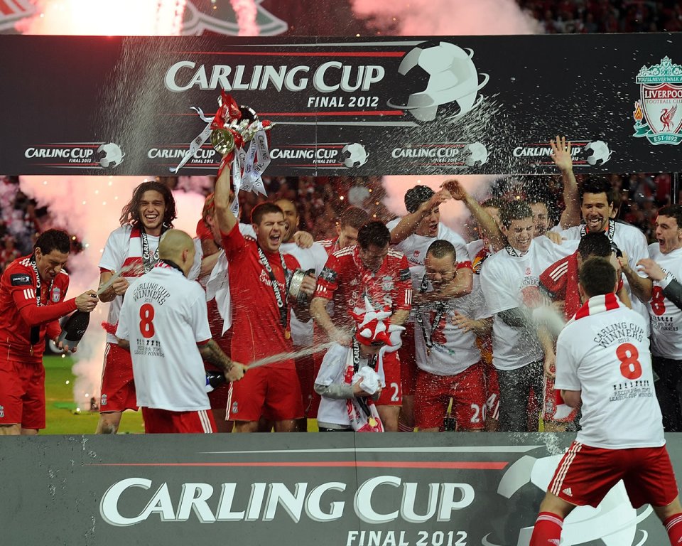 利物浦队2012年Carling Cup决赛夺冠庆祝